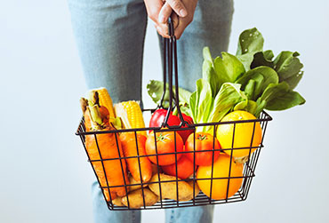 alone-background-basket